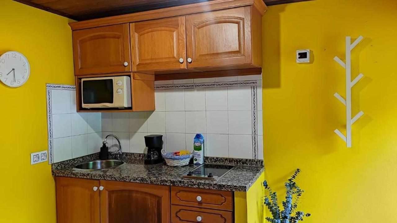 Apartamentos Rurales La Laguna Somiedo Valle de Lago Экстерьер фото