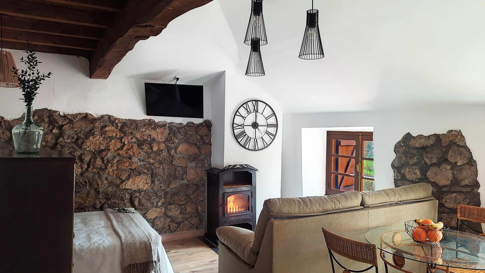 Apartamentos Rurales La Laguna Somiedo Valle de Lago Экстерьер фото