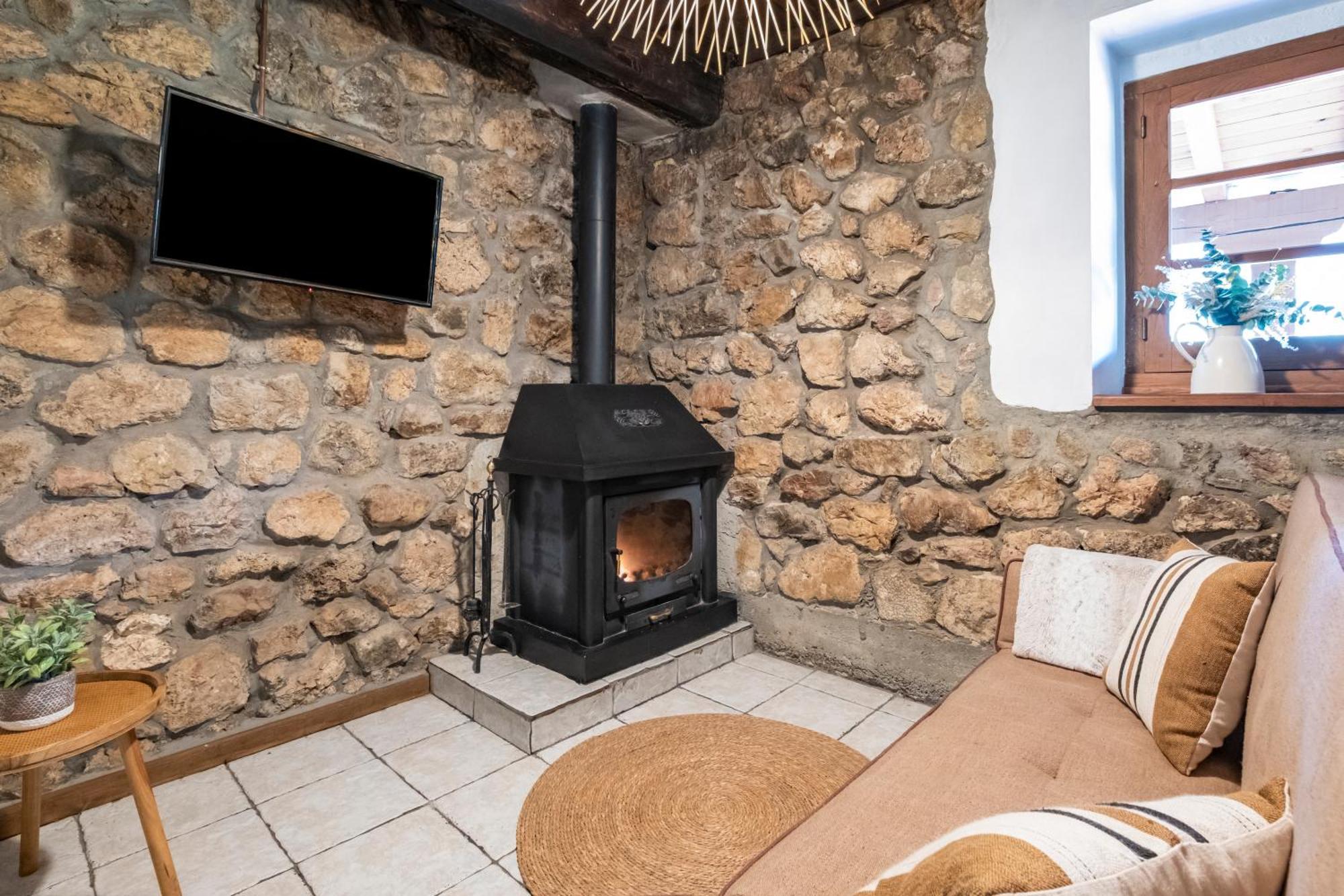 Apartamentos Rurales La Laguna Somiedo Valle de Lago Экстерьер фото