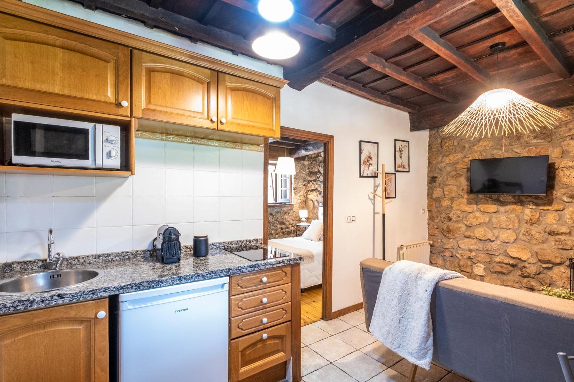 Apartamentos Rurales La Laguna Somiedo Valle de Lago Экстерьер фото